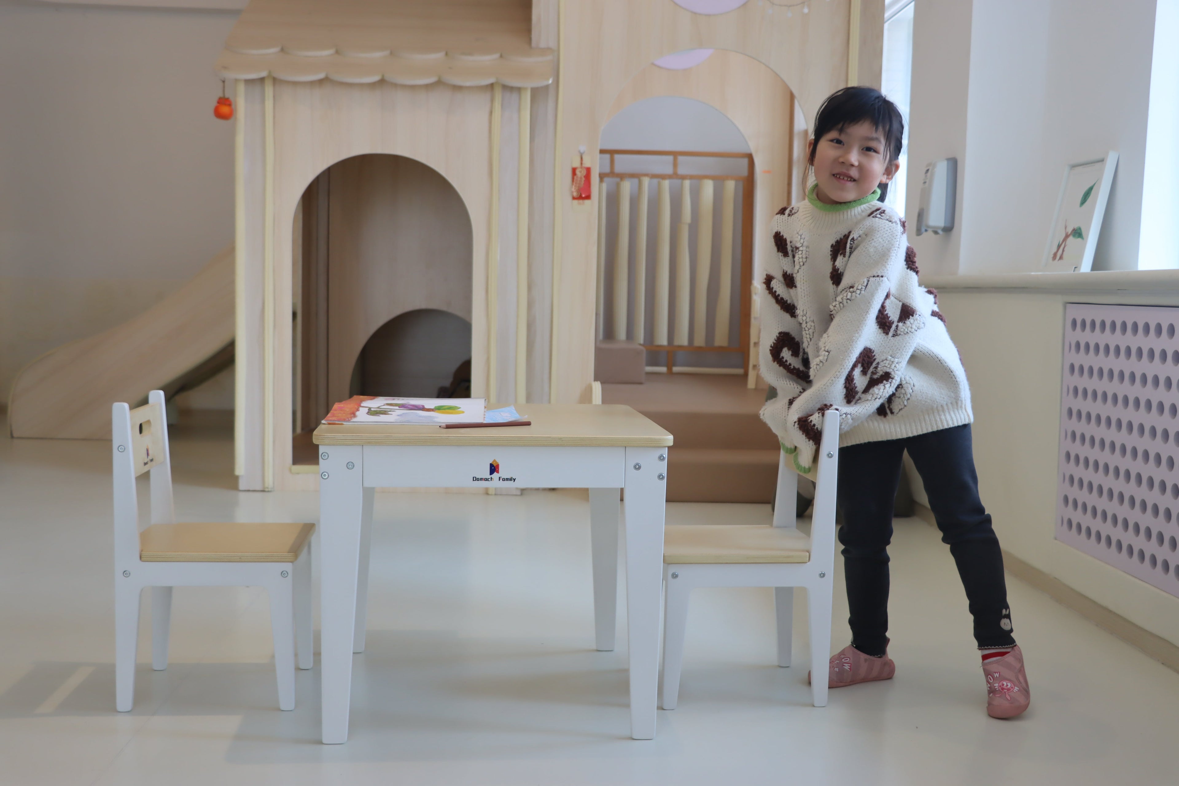 How a Dedicated Activity Table Boosts Kids’ Creativity